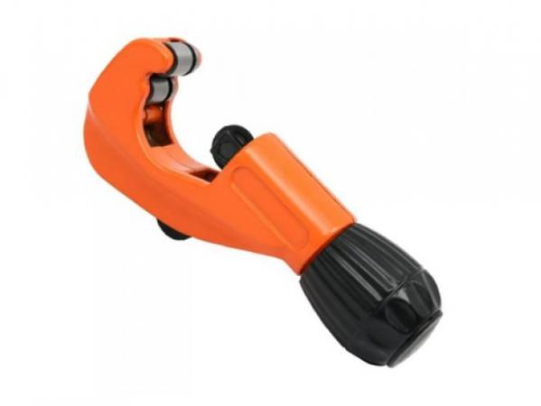 truborez_dlya_rezki_mednoy_trubi_alyumievoy_trubi_6_42_mm_polimernoy_trubi_i_metalloplastikovoy_trubi_tim178_foto_largest[1]