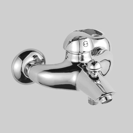 Т3702 Cмеситель д/ванны .OUTE