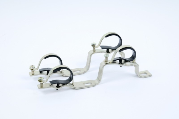 FAR Кронштейн коллектора 1