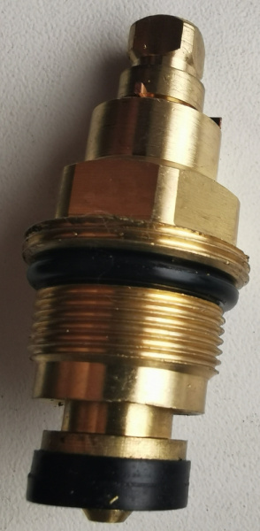 Кран букса резина (квадрат) Россия BJ203